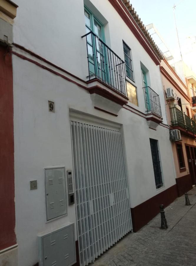 Covadonga 9 Apartments - Triana Seville Luaran gambar