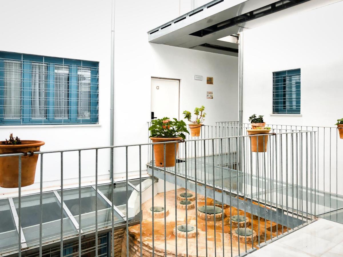 Covadonga 9 Apartments - Triana Seville Luaran gambar