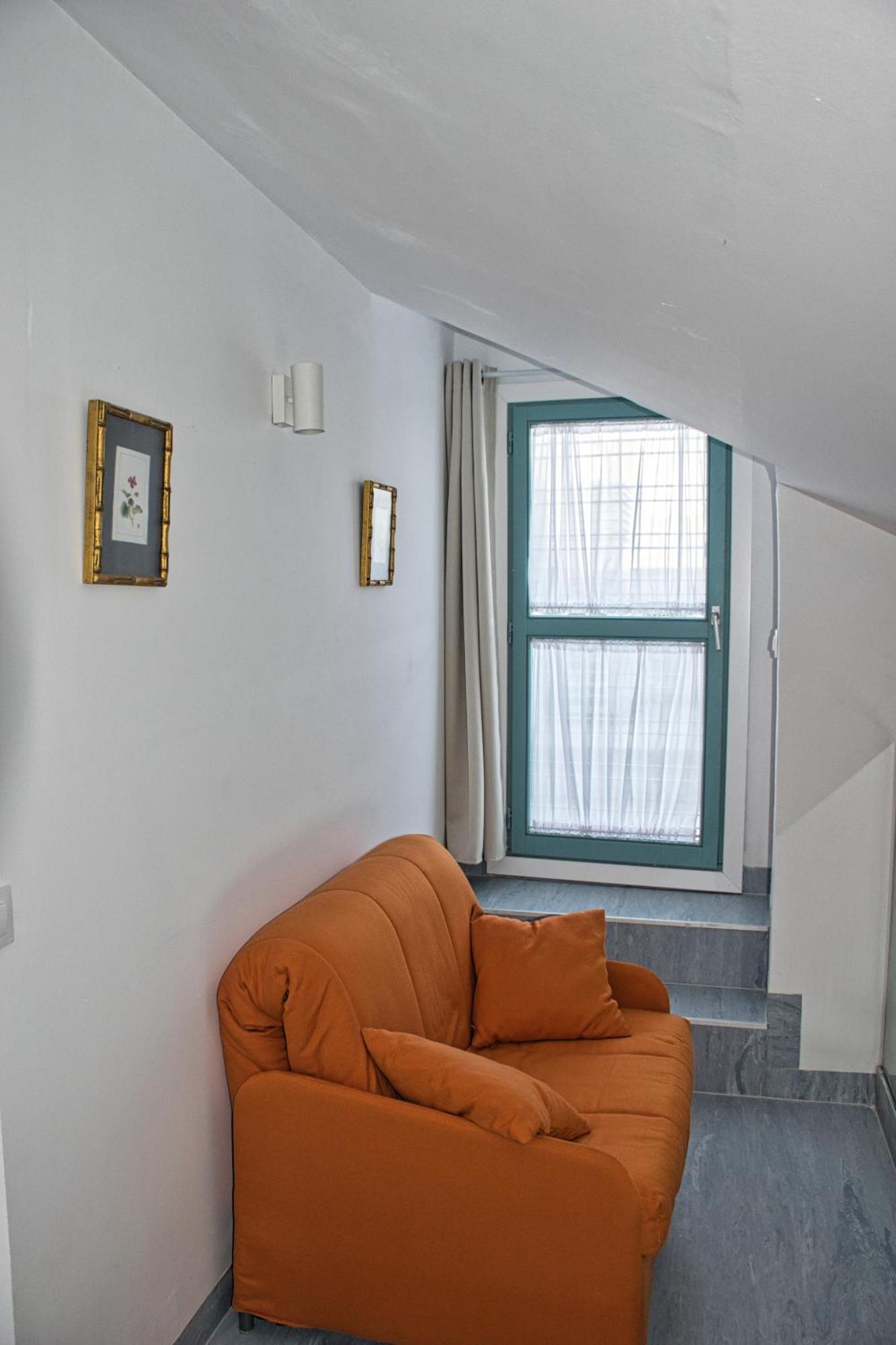 Covadonga 9 Apartments - Triana Seville Bilik gambar